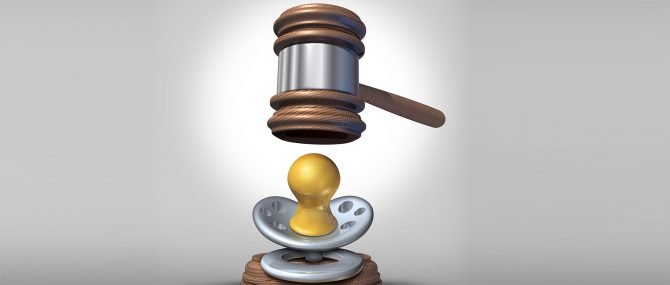 Adjudicar la paternidad en la gestación subrogada